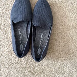 Dr. Scholl's Gray Flats